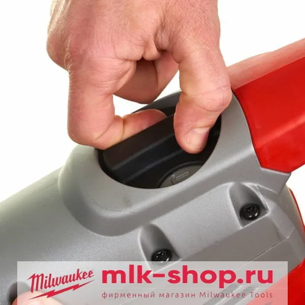 Аккумуляторный перфоратор Milwaukee M18 FUEL CHM-0C