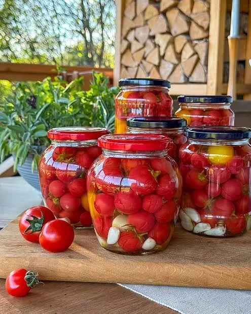 Маринованные помидоры черри на зиму в литровых банках: рецепт с горчицей и чесноком