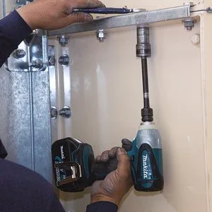 Аккумуляторный гайковерт Makita DTW251Z — фото производителя