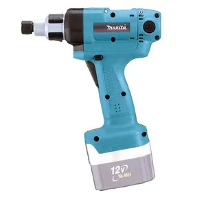 Аккумуляторная отвертка Makita BFT122FZ — фото производителя