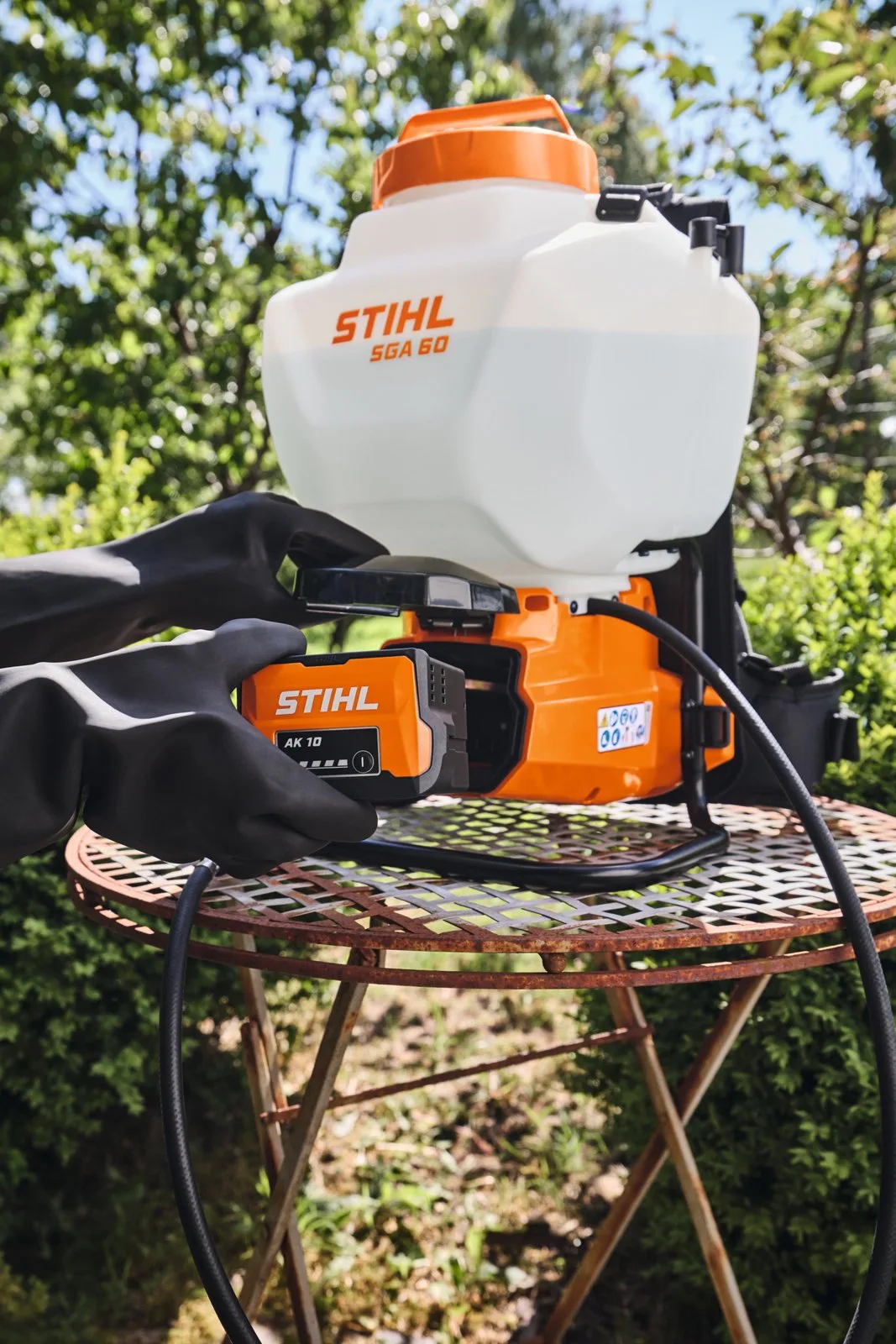 Аккумуляторный опрыскиватель STIHL SGA 60 — фото производителя