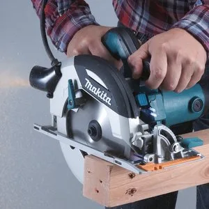 Дисковая пила Makita HS7100 — фото производителя