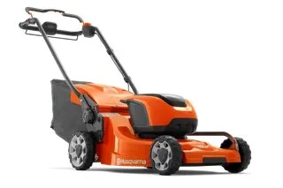 Аккумуляторная газонокосилка Husqvarna LC 347iVX