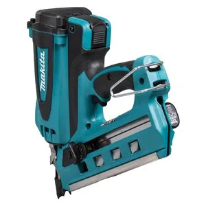Газовый гвоздезабивной пистолет Makita GN900SE — фото производителя
