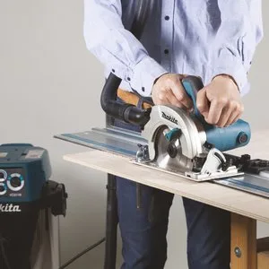 Дисковая пила Makita HS6601 — фото производителя