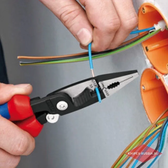 Электромонтажные клещи Knipex KN-1381200 — фото производителя