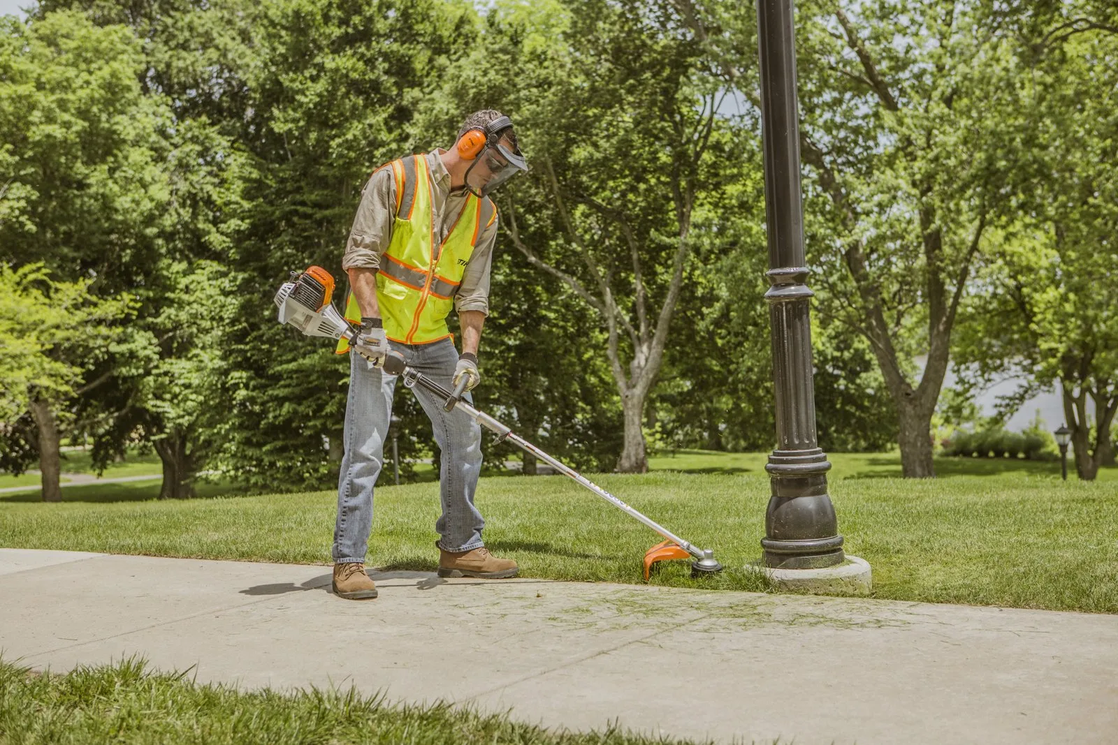 Бензиновый комбимотор STIHL KM 111 R — фото производителя