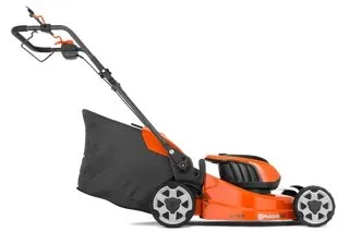 Аккумуляторная газонокосилка Husqvarna LC 142iS with battery and charger — фото производителя