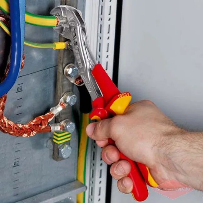 Клещи сантехнические Alligator Knipex KN-8806250SB — фото производителя
