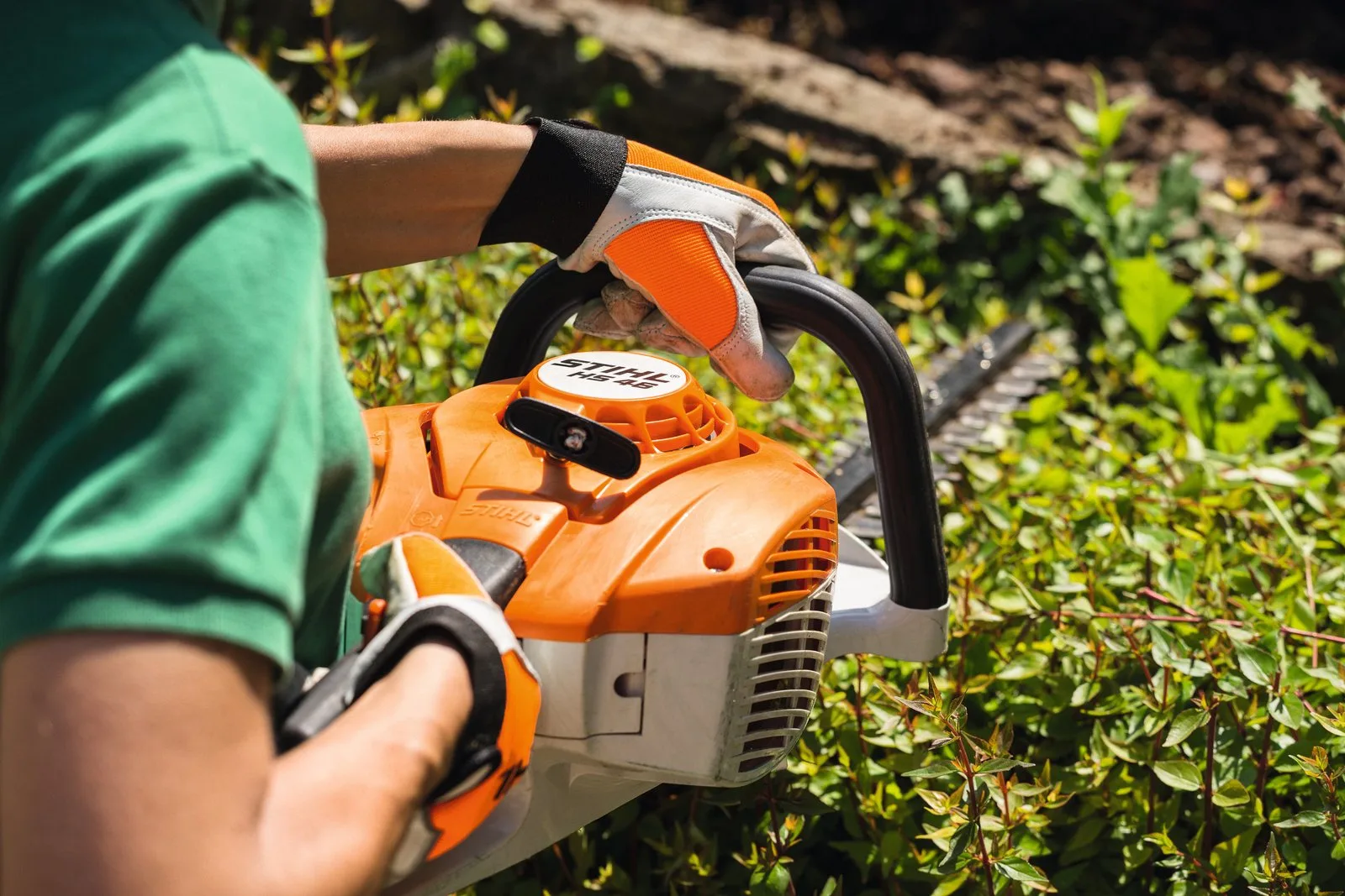 Бензиновые ножницы для живой изгороди STIHL HS 46 — фото производителя