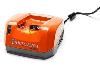 Зарядное устройство Husqvarna Charger QC330